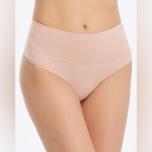 SPANX Everyday Shaping Panties Thong Sz LG Nude - NWT
